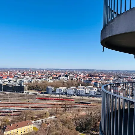 Apartment Skyline- 2 Zimmer-apartment, Balkon, Messe & Bahnhof Nah