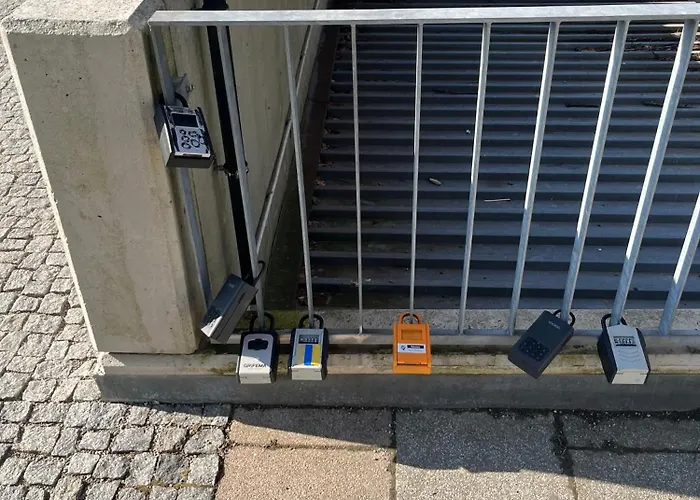 Apartment Skyline- 2 Zimmer-apartment, Balkon, Messe & Bahnhof Nah Augsburg